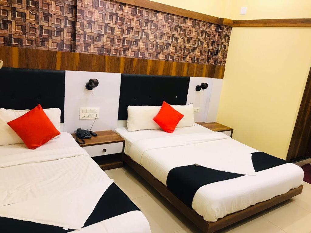 Hotel Keerthana Puttur Puttur  Extérieur photo